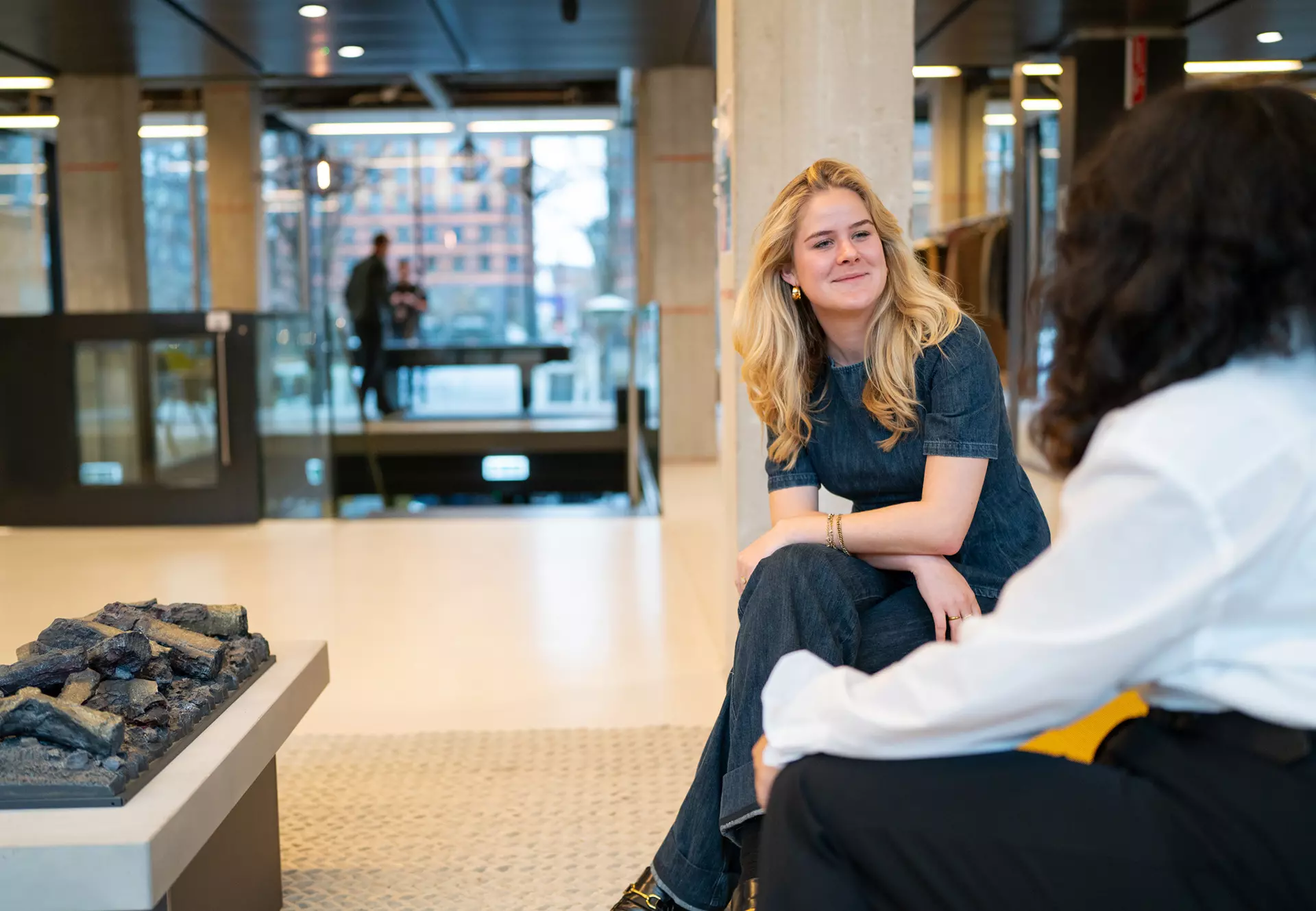 collega van Vesteda van de afdeling Customer Service