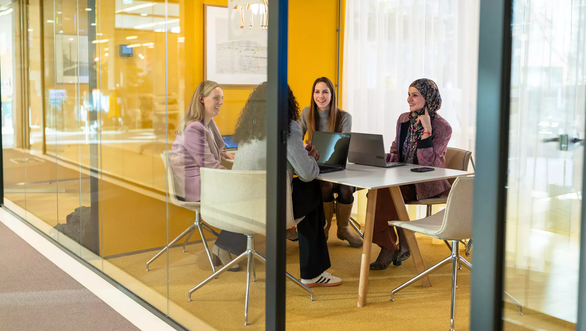 Recruiter is op zoek naar nieuw talent 